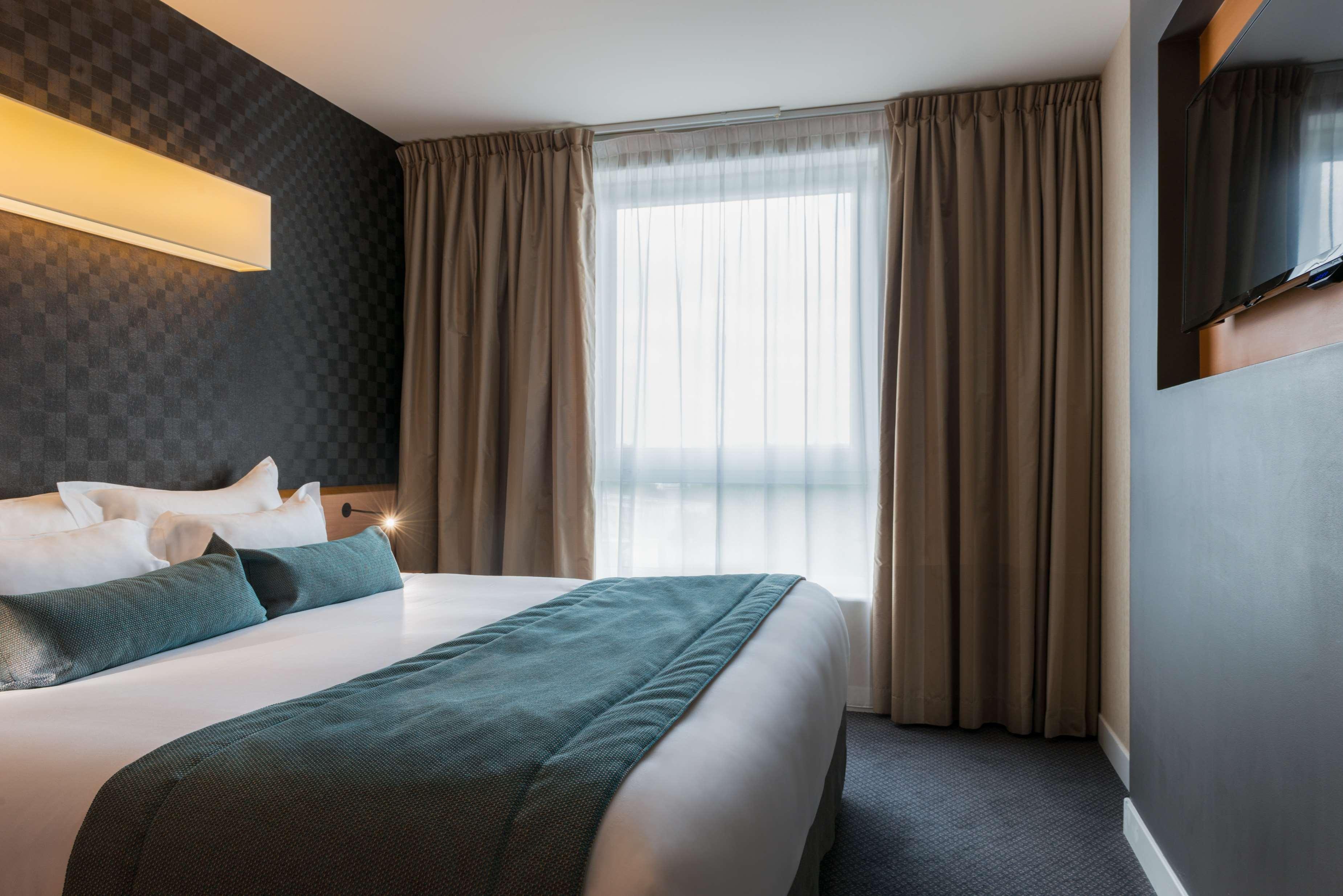 Best Western Plus Paris Saclay Room photo